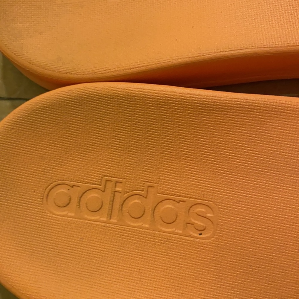 ADIDAS slides - Picture 2 of 4